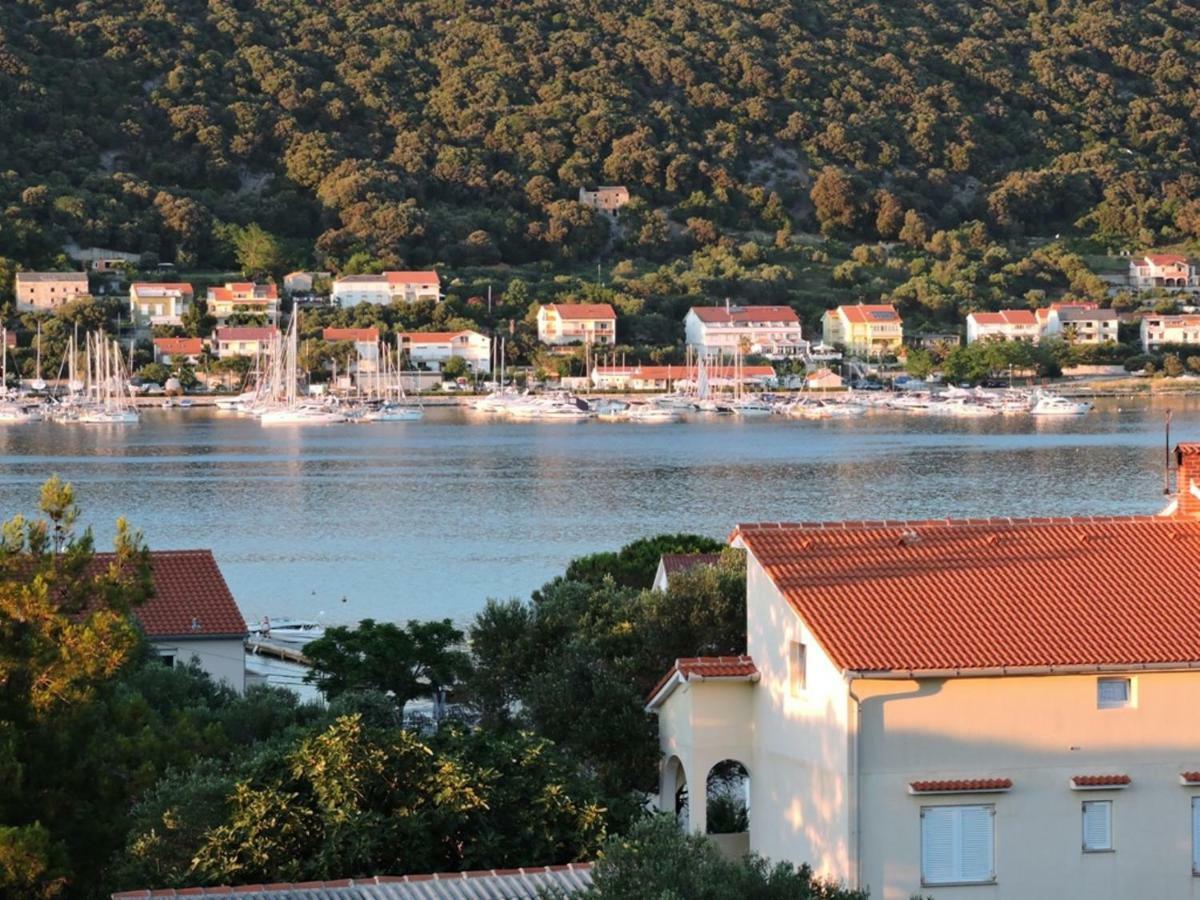 Apartments Nina Rab Town Exterior foto